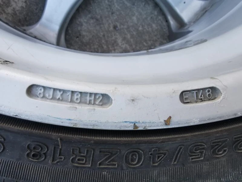    225/40R18 | Mobile.bg   10