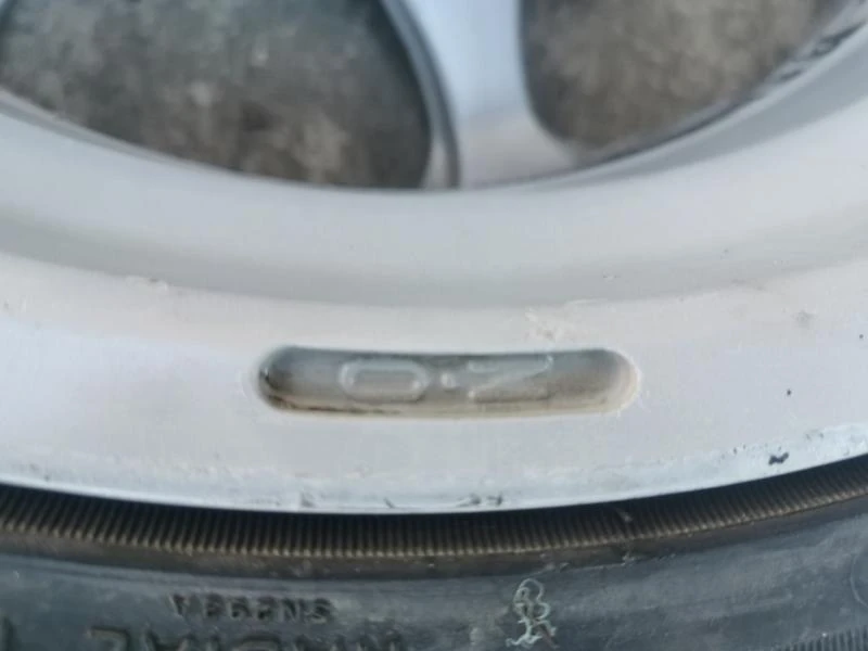    225/40R18 | Mobile.bg   12