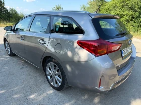 Toyota Auris 1.8/Hybrid/ГАЗ, снимка 6
