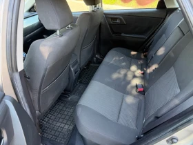 Toyota Auris 1.8/Hybrid/ГАЗ, снимка 12