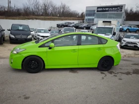 Toyota Prius ХИБРИД* ГАЗ* ОБСЛУЖЕН * , снимка 2