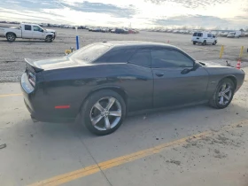 Dodge Challenger R/T, снимка 6 - Автомобили и джипове - 53636064