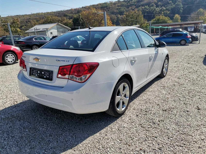 Chevrolet Cruze 1.8 16V AUTO SWISS NAVI, снимка 6 - Автомобили и джипове - 47270659