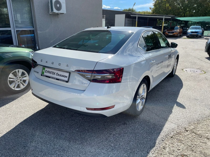 Skoda Superb 2.0TDI 7DSG 4X4, снимка 3 - Автомобили и джипове - 47577964