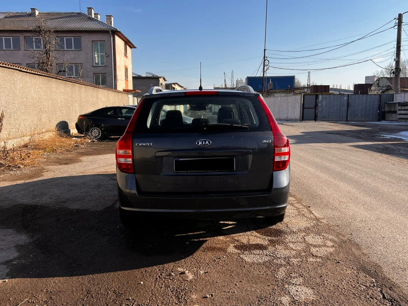 Kia Ceed CRDI 115 кс, снимка 4 - Автомобили и джипове - 48601886