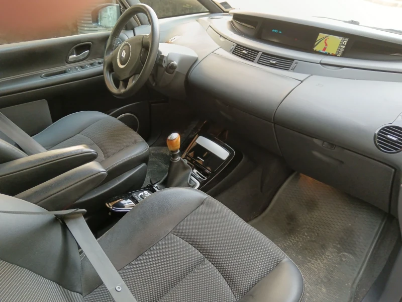 Renault Grand espace 2.0 dci 173k.c, снимка 10 - Автомобили и джипове - 49506287