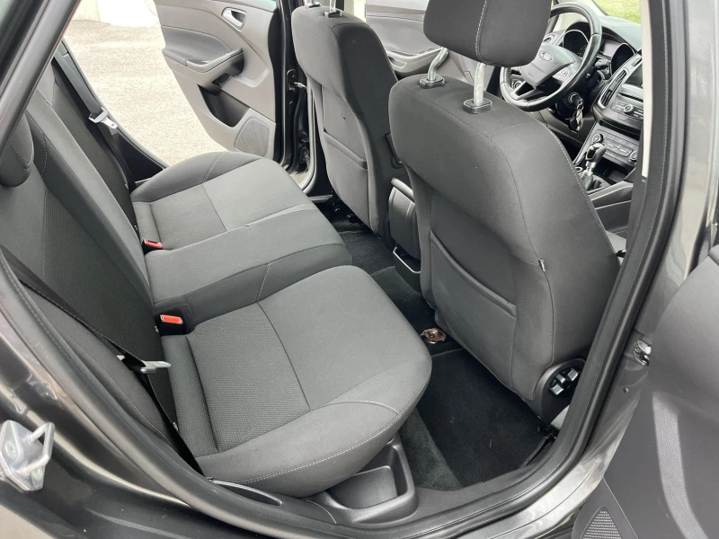 Ford Focus 1.5TDCI 95кс EURO 6B АВТОПИЛОТ ВНОС ИТАЛИЯ, снимка 10 - Автомобили и джипове - 50476581
