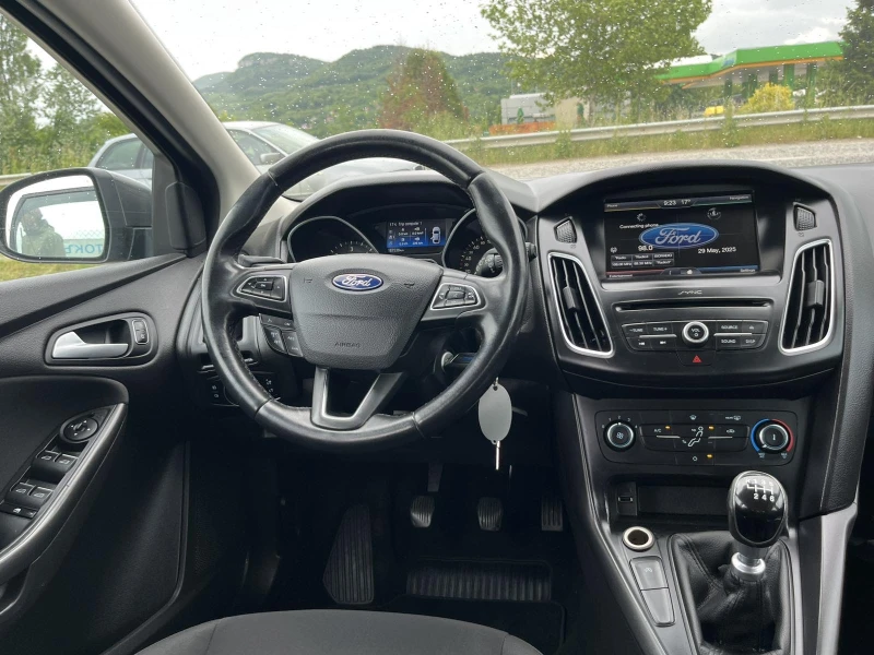 Ford Focus 1.5TDCI 95кс EURO 6B АВТОПИЛОТ ВНОС ИТАЛИЯ, снимка 12 - Автомобили и джипове - 50476581