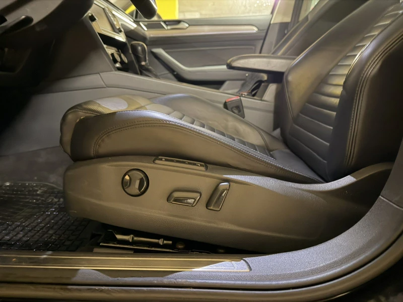 VW Passat, снимка 14 - Автомобили и джипове - 52816668