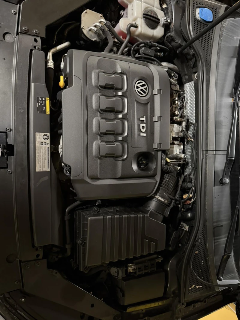 VW Passat, снимка 15 - Автомобили и джипове - 52816668