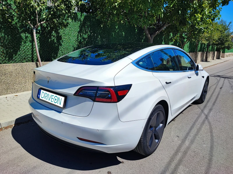 Tesla Model 3 Standard Range + , снимка 4 - Автомобили и джипове - 51557380