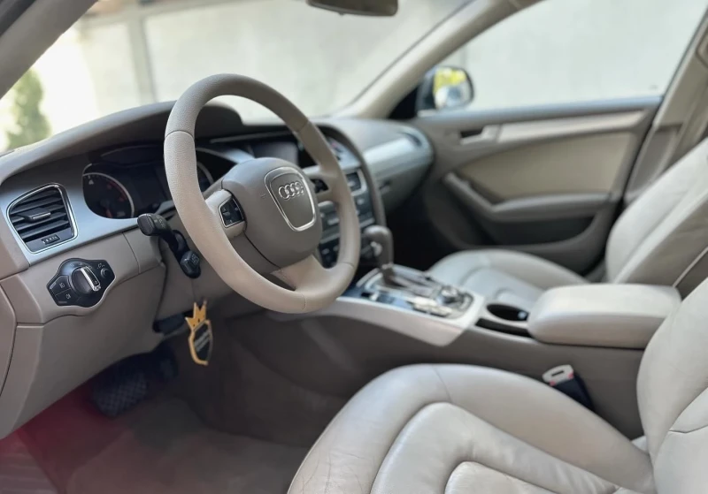 Audi A4, снимка 5 - Автомобили и джипове - 52618982