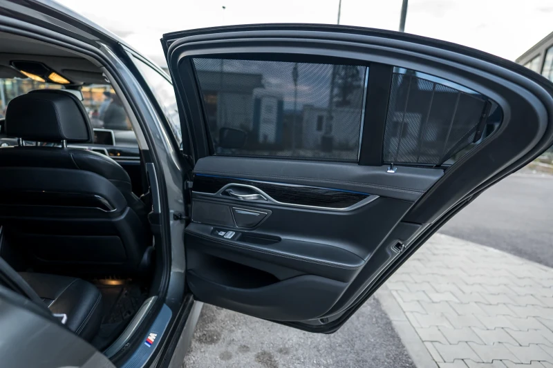 BMW 730 730D X-Drive M Pack Shadow line full, снимка 10 - Автомобили и джипове - 52678610