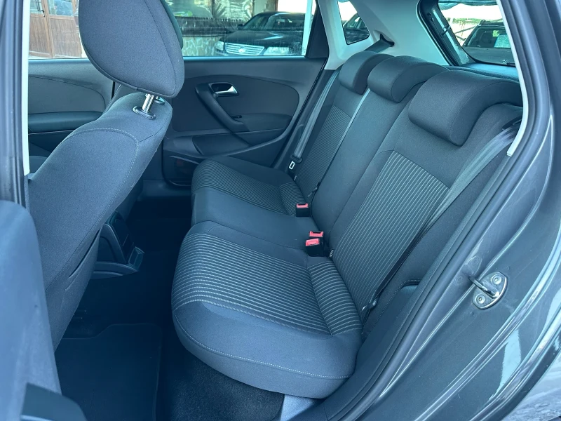 VW Polo 1.6i ГАЗ, снимка 15 - Автомобили и джипове - 52935488