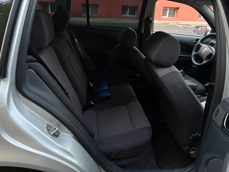 Skoda Octavia 1.9 TDI, снимка 10 - Автомобили и джипове - 52968642