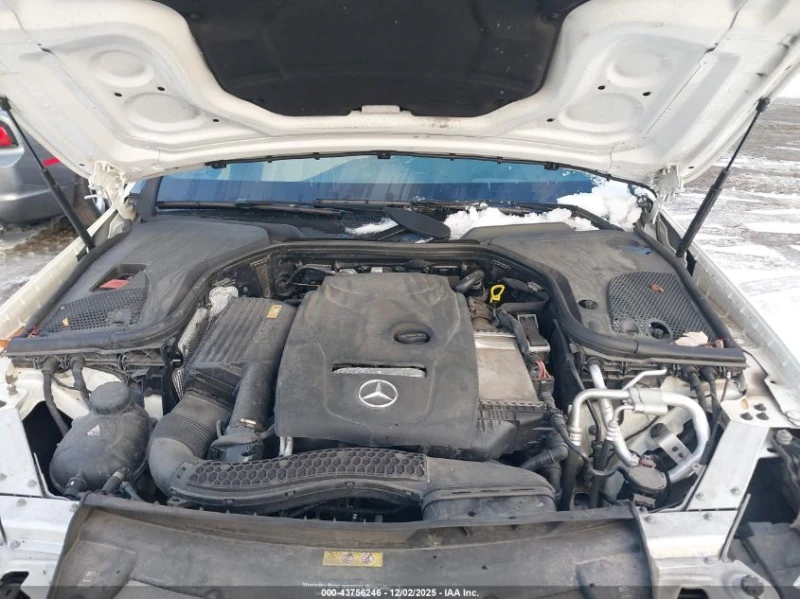 Mercedes-Benz E 300 2l 4Matic, снимка 10 - Автомобили и джипове - 53169254