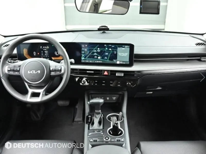 Kia K5  2.0 Lpi  Trendy, снимка 7 - Автомобили и джипове - 56589718