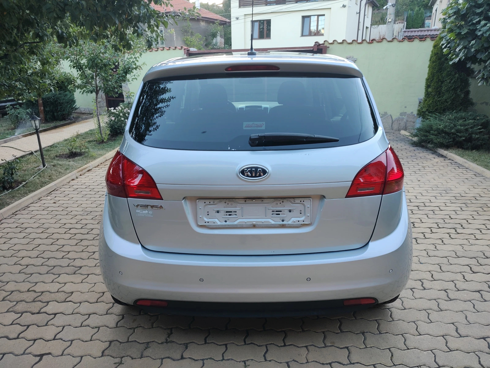 Kia Venga 1.4-ГАЗ - изображение 5