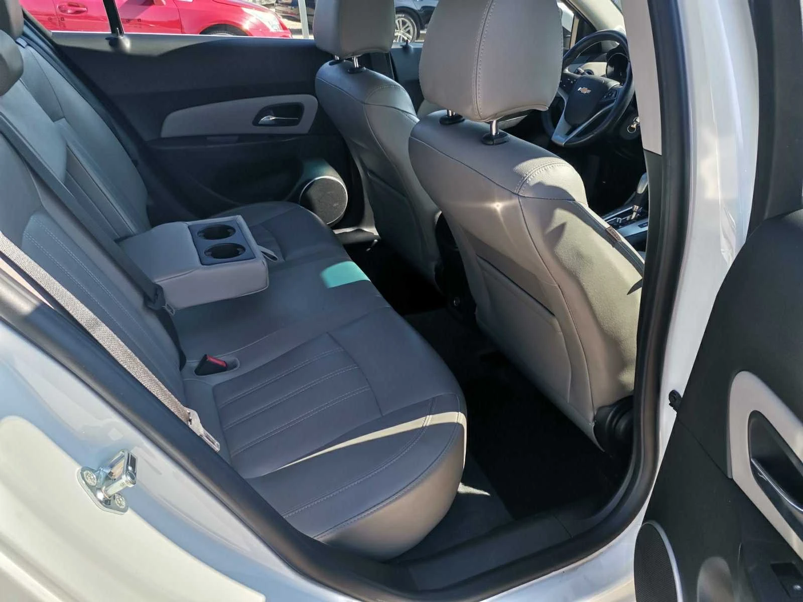 Chevrolet Cruze 1.8 16V AUTO SWISS NAVI | Mobile.bg — изображение 13