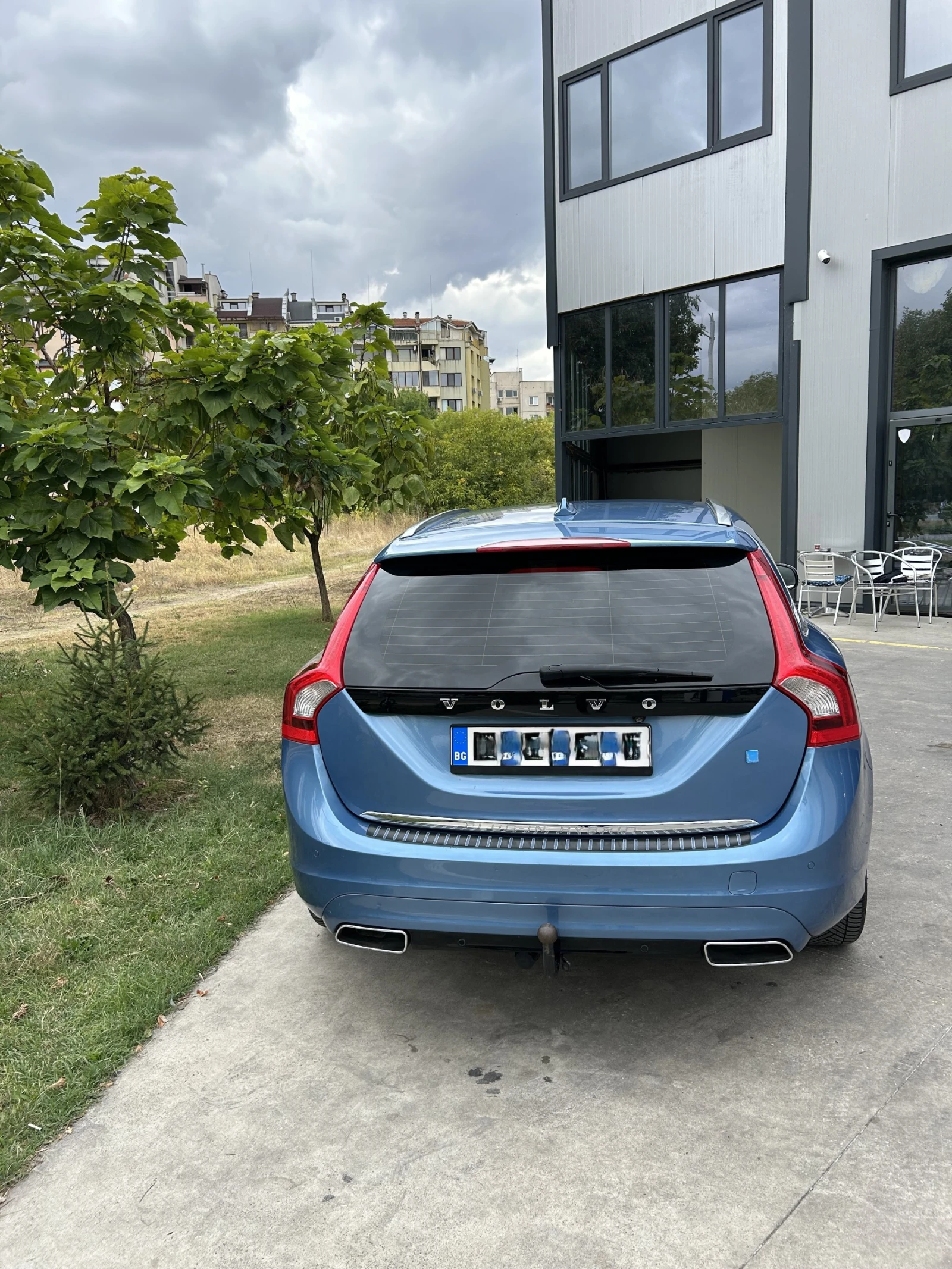 Volvo V60 Volvo V60 plug-in hybrid Summum AWD  - изображение 3