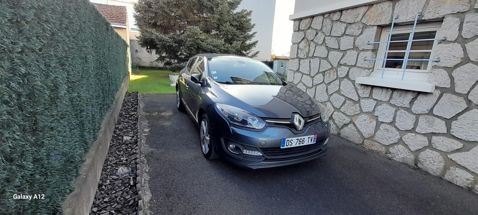 Renault Megane 1.2i 6ck.Уникат - изображение 2