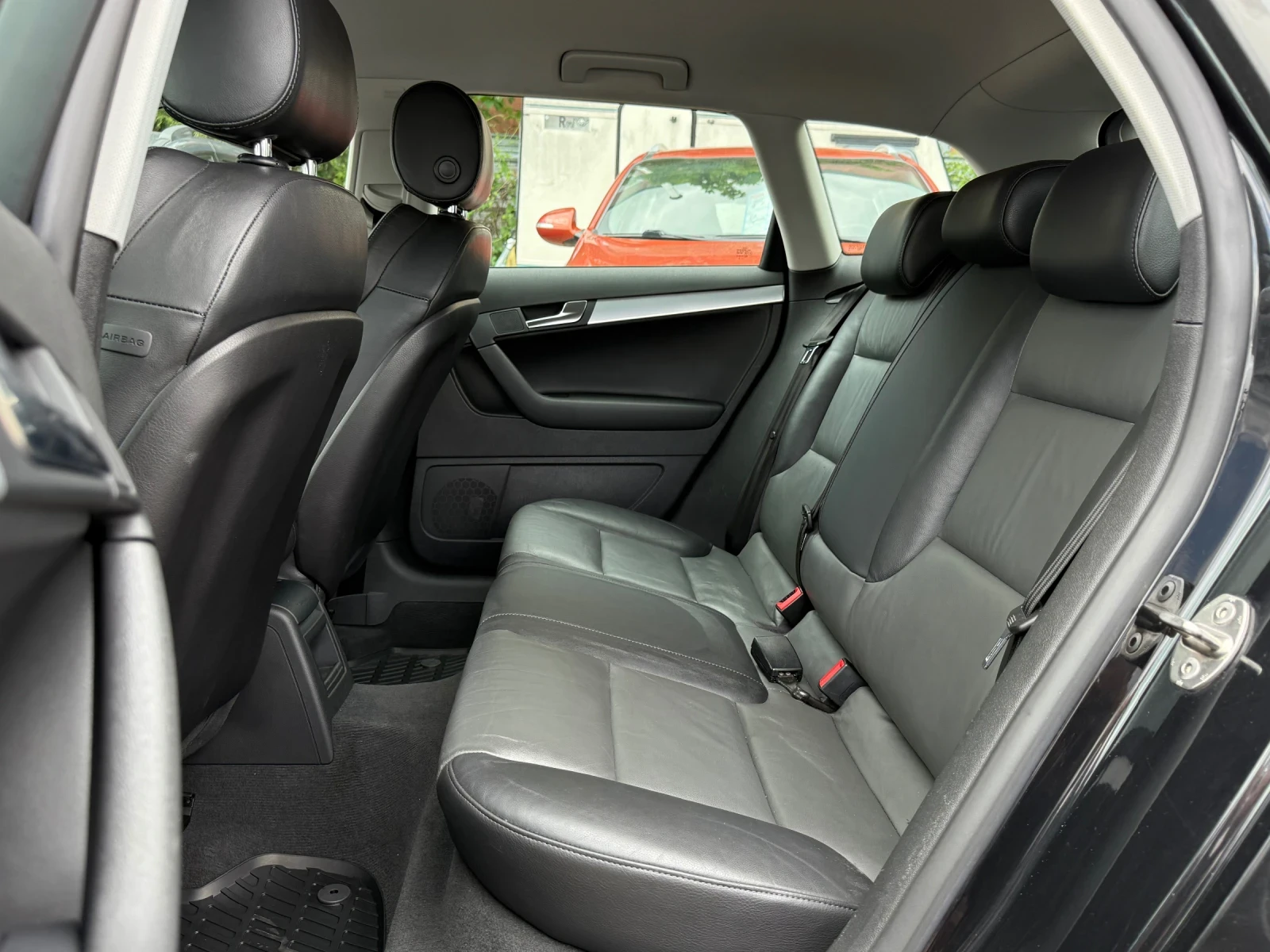 Audi A3 2.0TDI / S-SPORT / XENON / ДВУЦВЕТНА КОЖА/КАТО НОВ - изображение 10