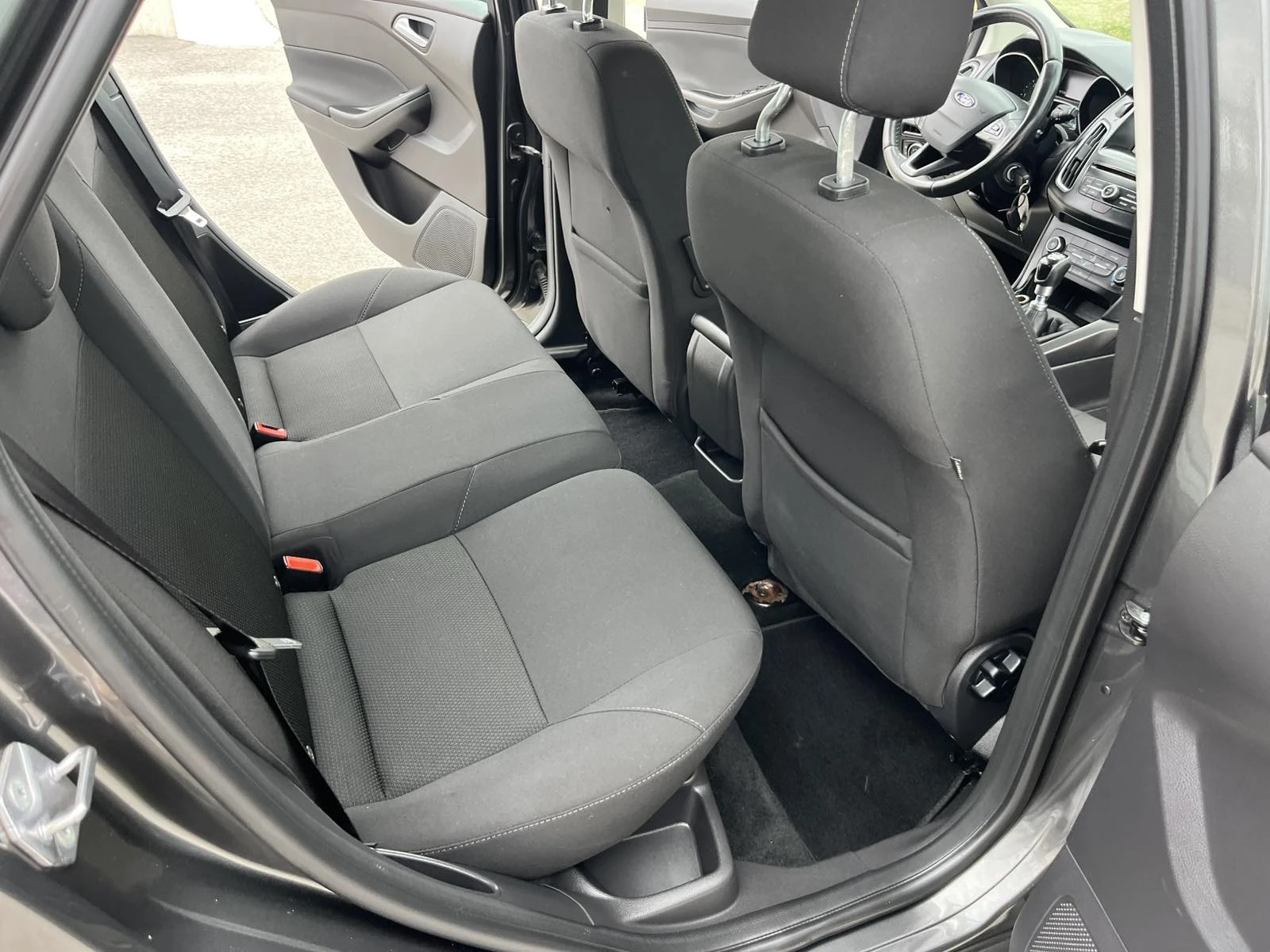 Ford Focus 1.5TDCI 95кс EURO 6B АВТОПИЛОТ ВНОС ИТАЛИЯ - изображение 10