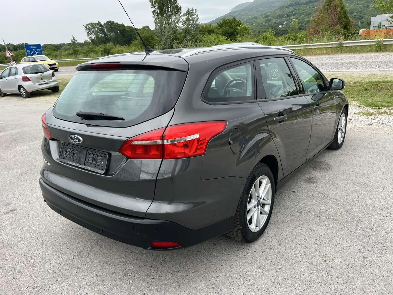 Ford Focus 1.5TDCI 95кс EURO 6B АВТОПИЛОТ ВНОС ИТАЛИЯ - изображение 4