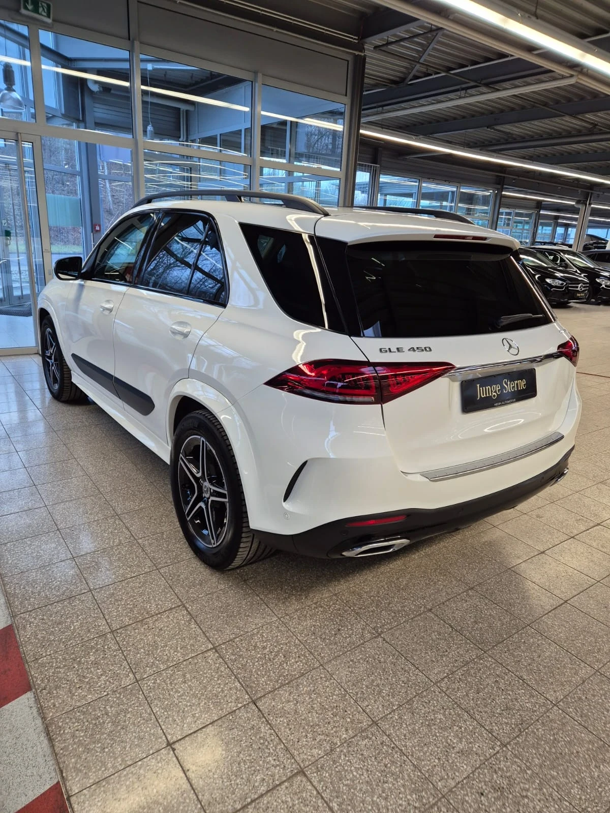 Mercedes-Benz GLE 450 4MATIC AMG Line EQ Boost - изображение 5