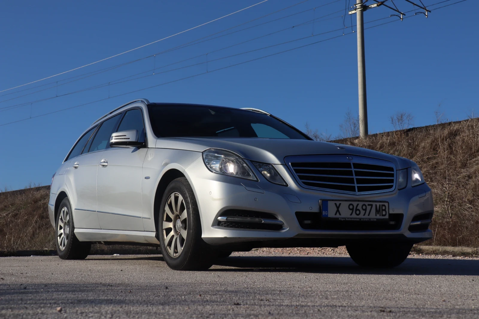 Mercedes-Benz E 350  - изображение 3