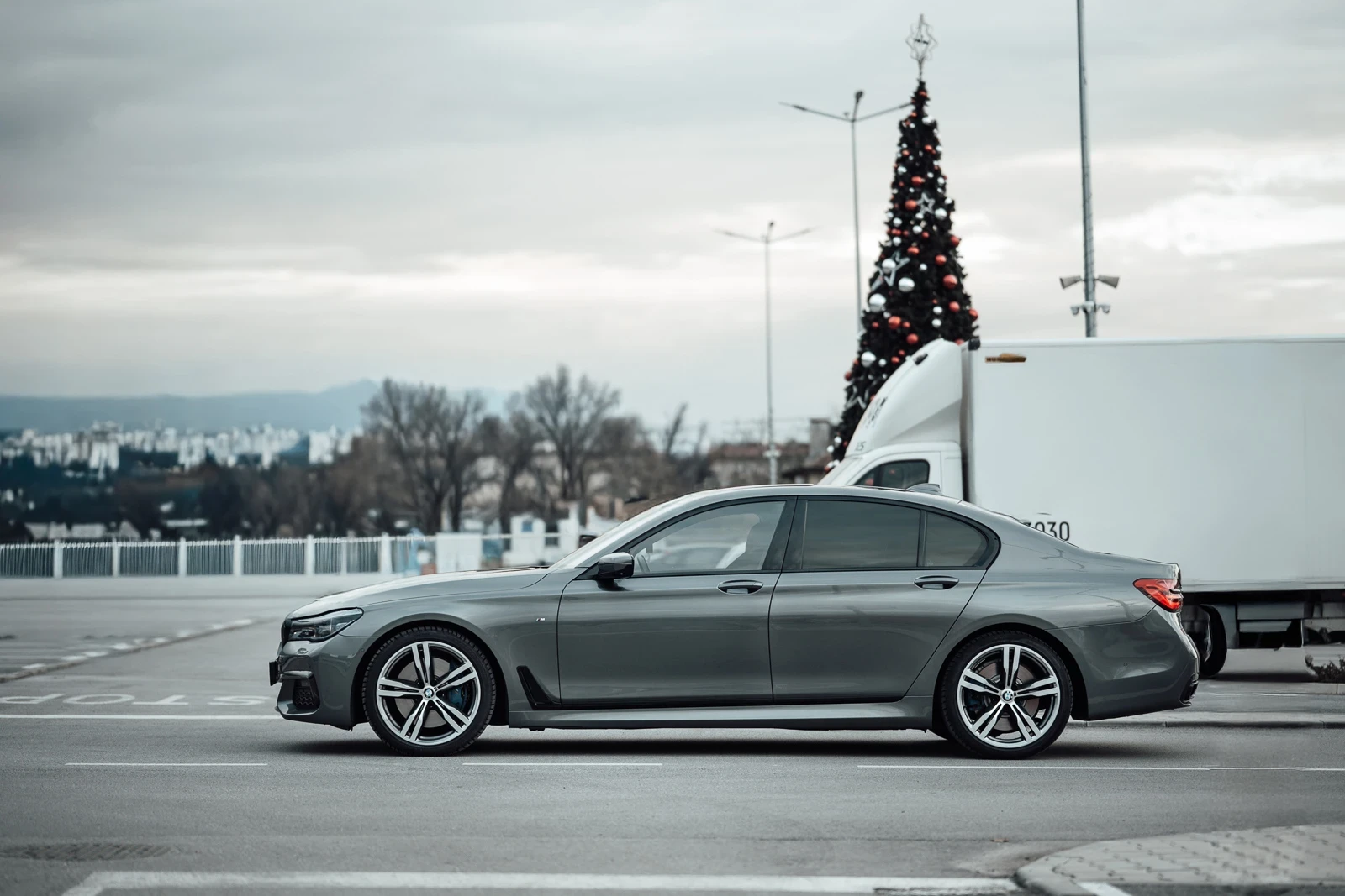 BMW 730 730D X-Drive M Pack Shadow line full - изображение 2