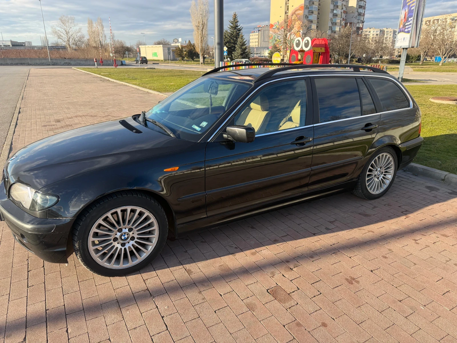 BMW 330 330 xi - изображение 3