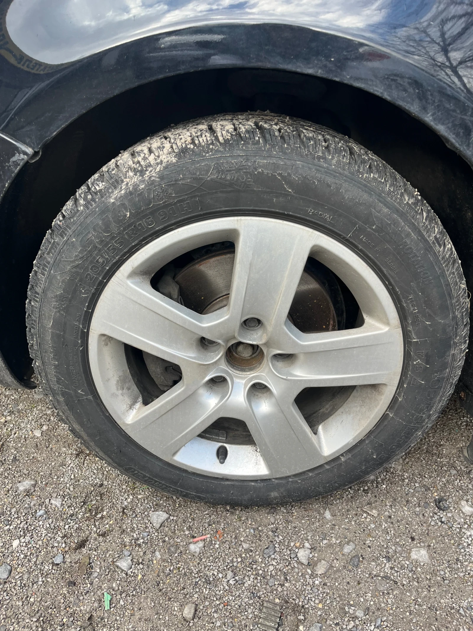 VW Touran, снимка 14 - Автомобили и джипове - 53733325