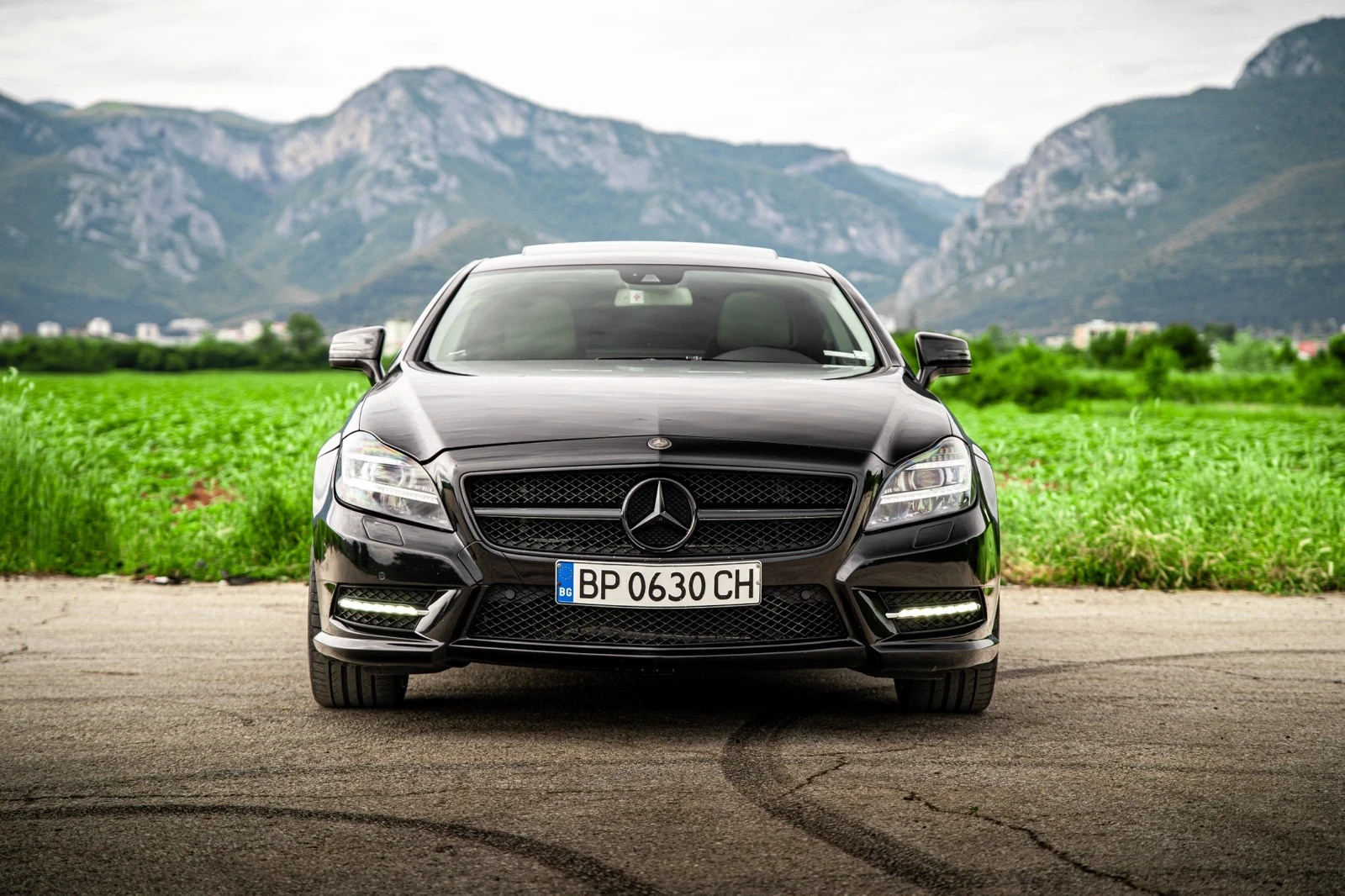 Mercedes-Benz CLS 500 AMG 4MATIC FULL, снимка 2 - Автомобили и джипове - 54105183