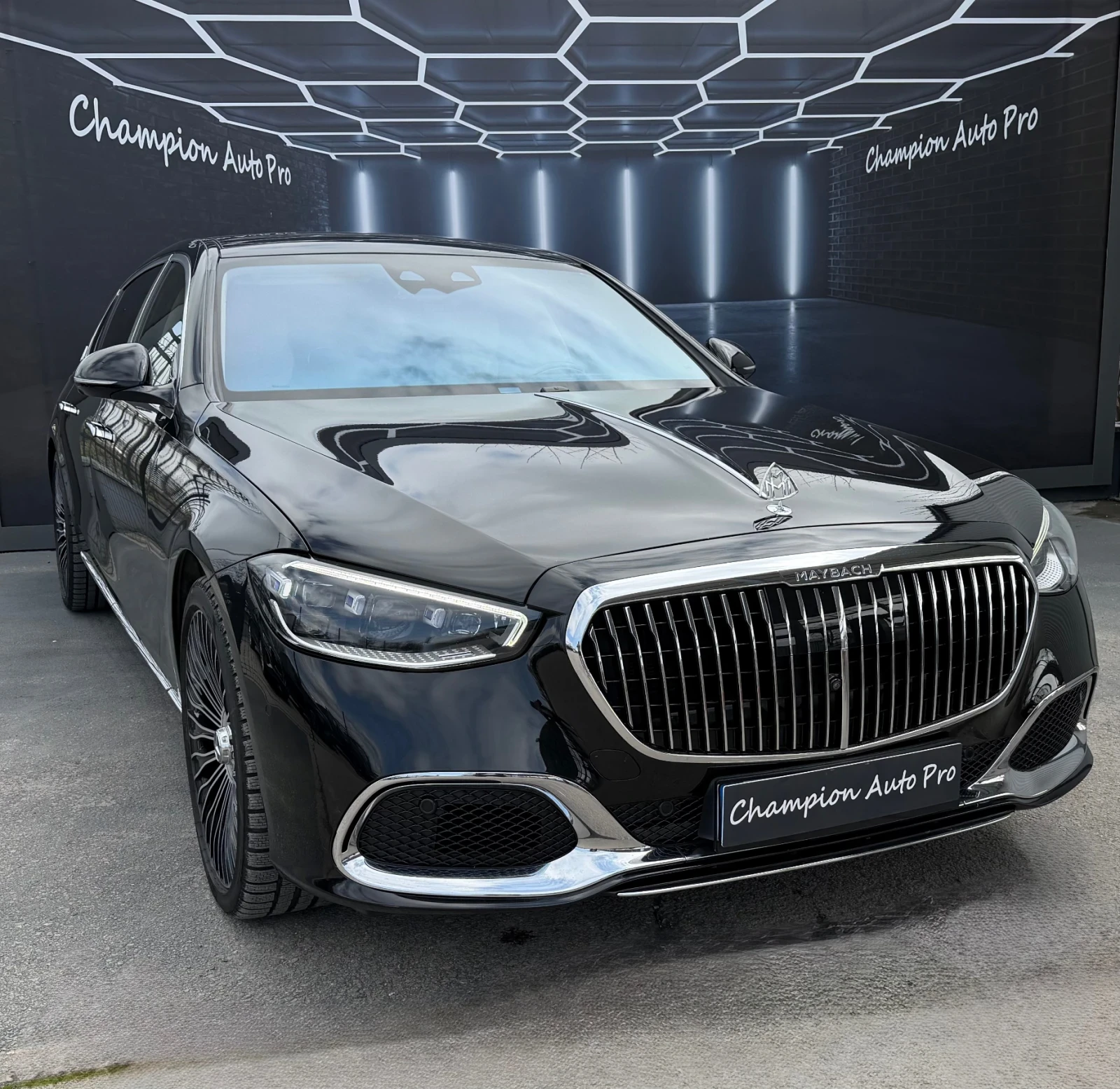 Mercedes-Benz S 580 MAYBACH, снимка 3 - Автомобили и джипове - 54518152