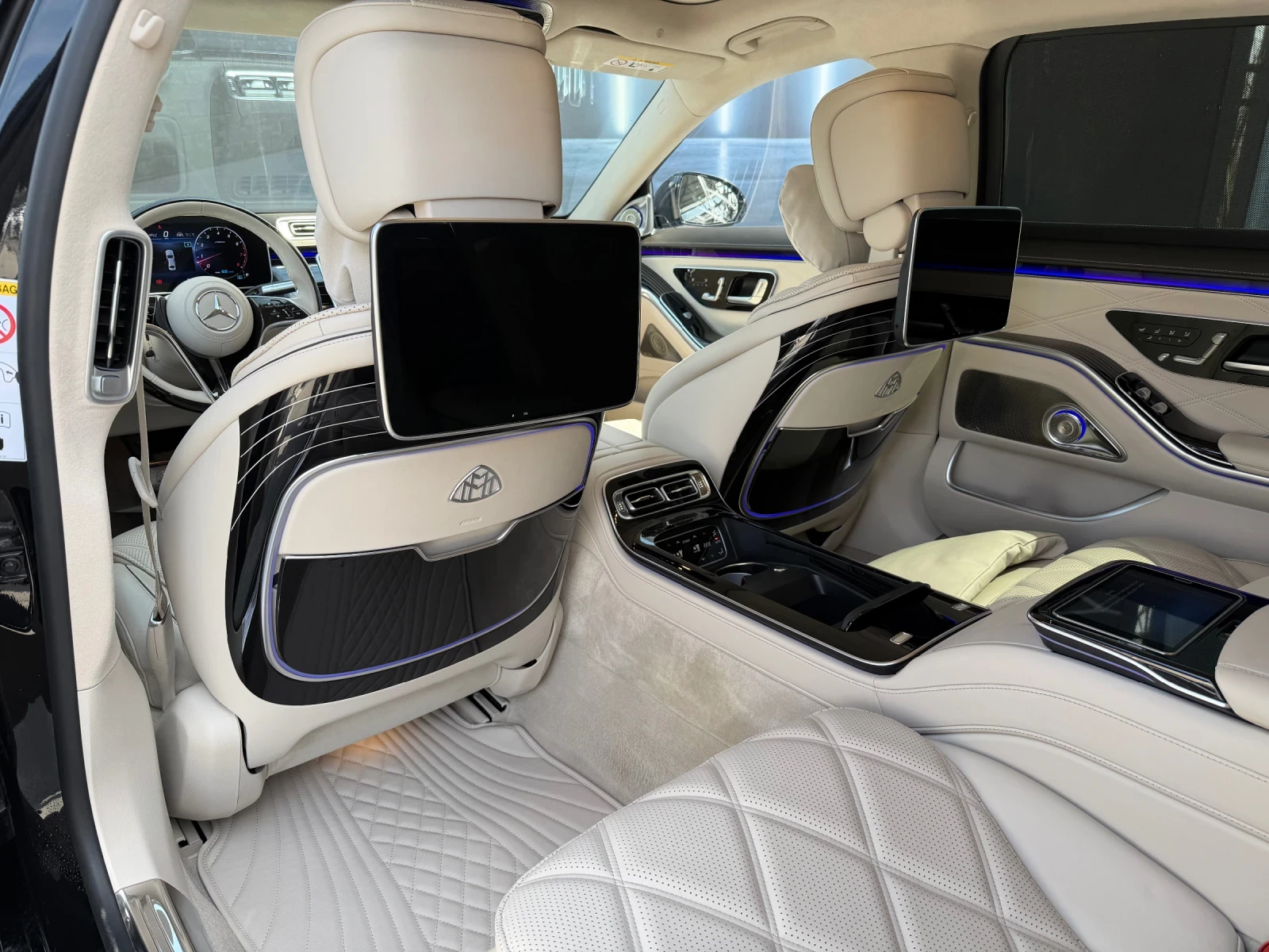 Mercedes-Benz S 580 MAYBACH, снимка 13 - Автомобили и джипове - 54518152