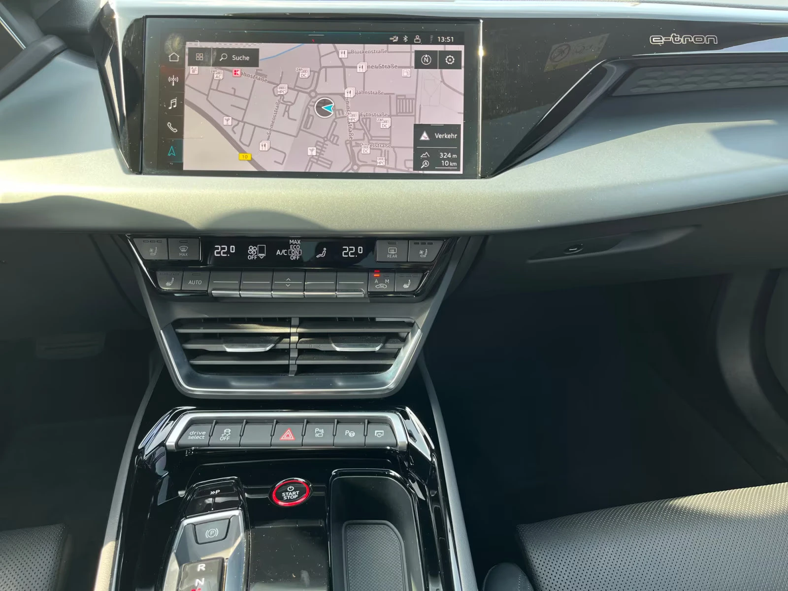 Audi E-Tron GT 476HP/QUATTRO/PANO/B&O/MATRIX/360/HUD/KLESS/445z | Mobile.bg � ����������� 11