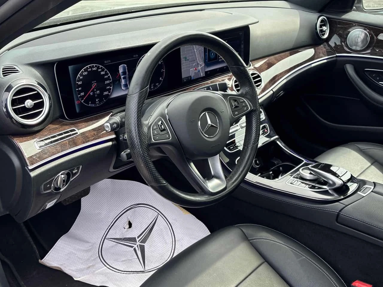 Mercedes-Benz E 400 | BURMESTER | CARFAX | ПОДГРЕВ | ПАНОРАМА | , снимка 12 - Автомобили и джипове - 54895551