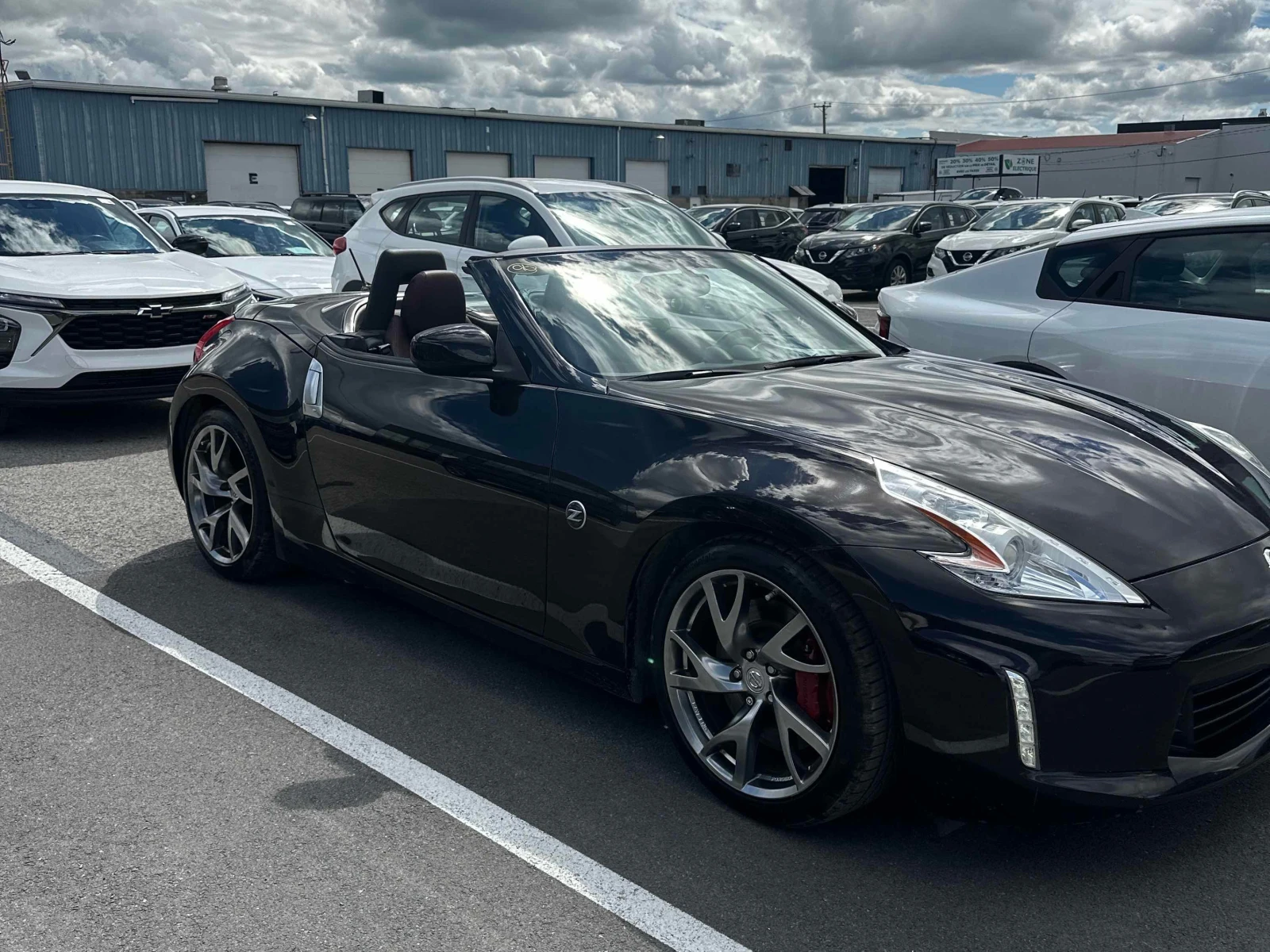 Nissan 370Z * Touring Top * АВТОКРЕДИТ БЕЗ ПЪРВОНАЧАЛНА ВНОСКА, снимка 10 - Автомобили и джипове - 55851321