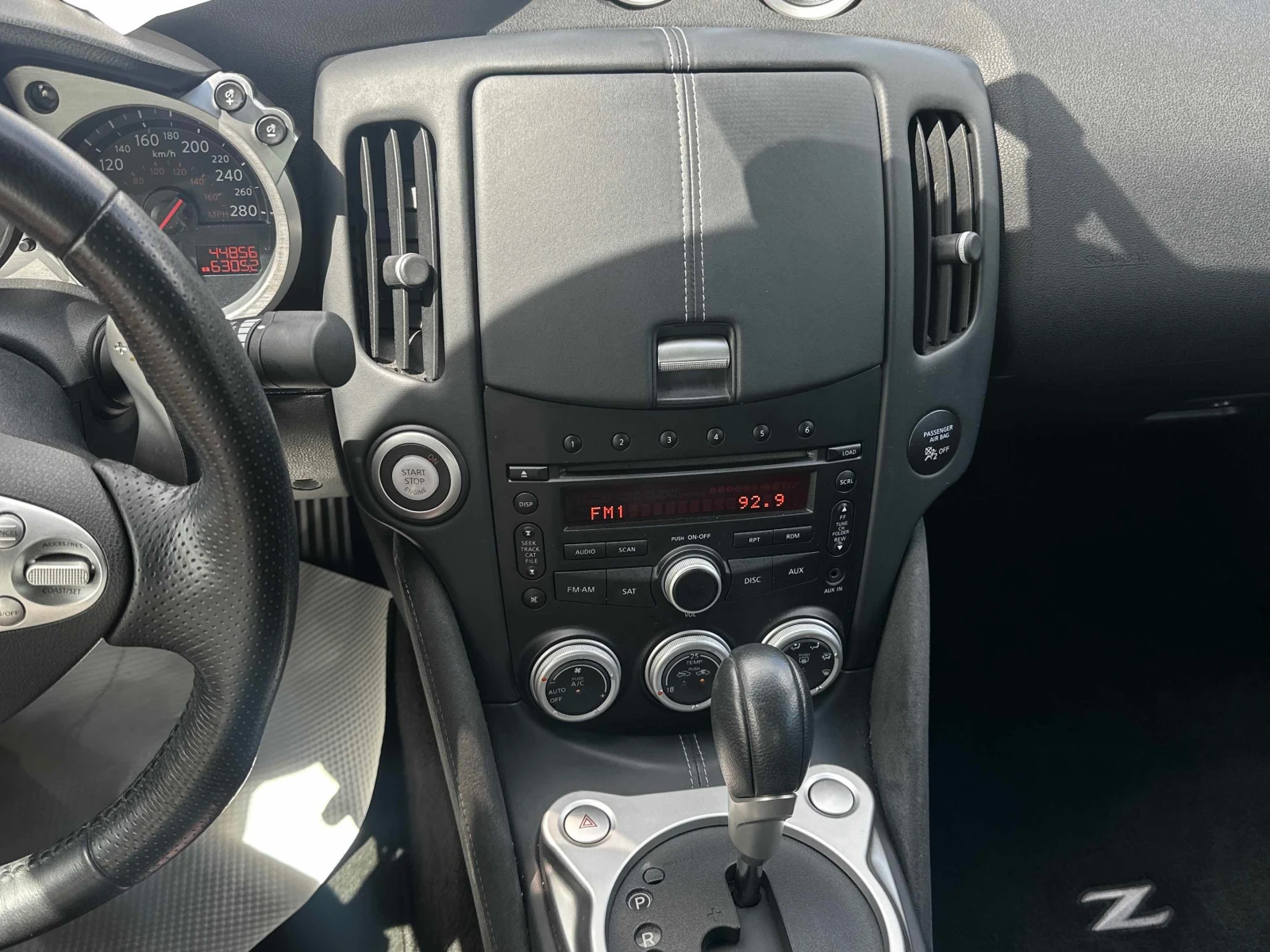 Nissan 370Z * Touring Top * АВТОКРЕДИТ БЕЗ ПЪРВОНАЧАЛНА ВНОСКА, снимка 9 - Автомобили и джипове - 55851321