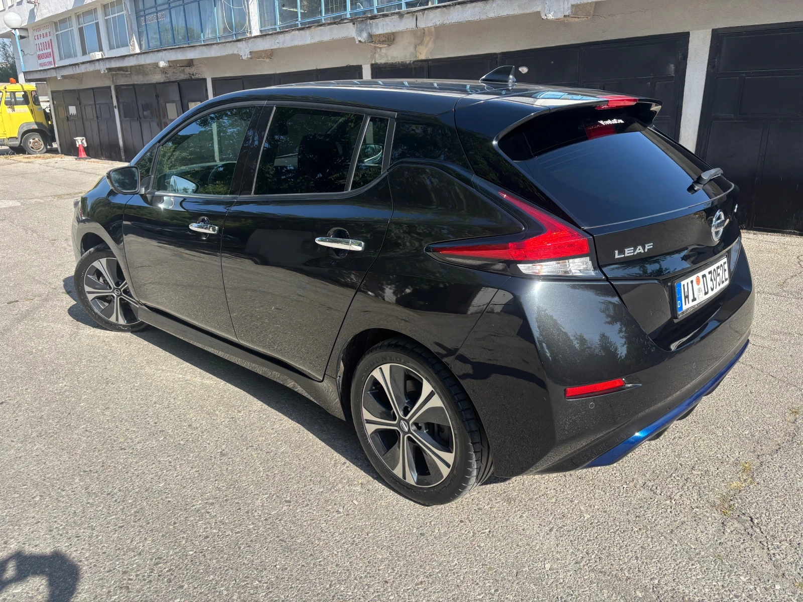 Nissan Leaf  Tekna, снимка 6 - Автомобили и джипове - 55853841