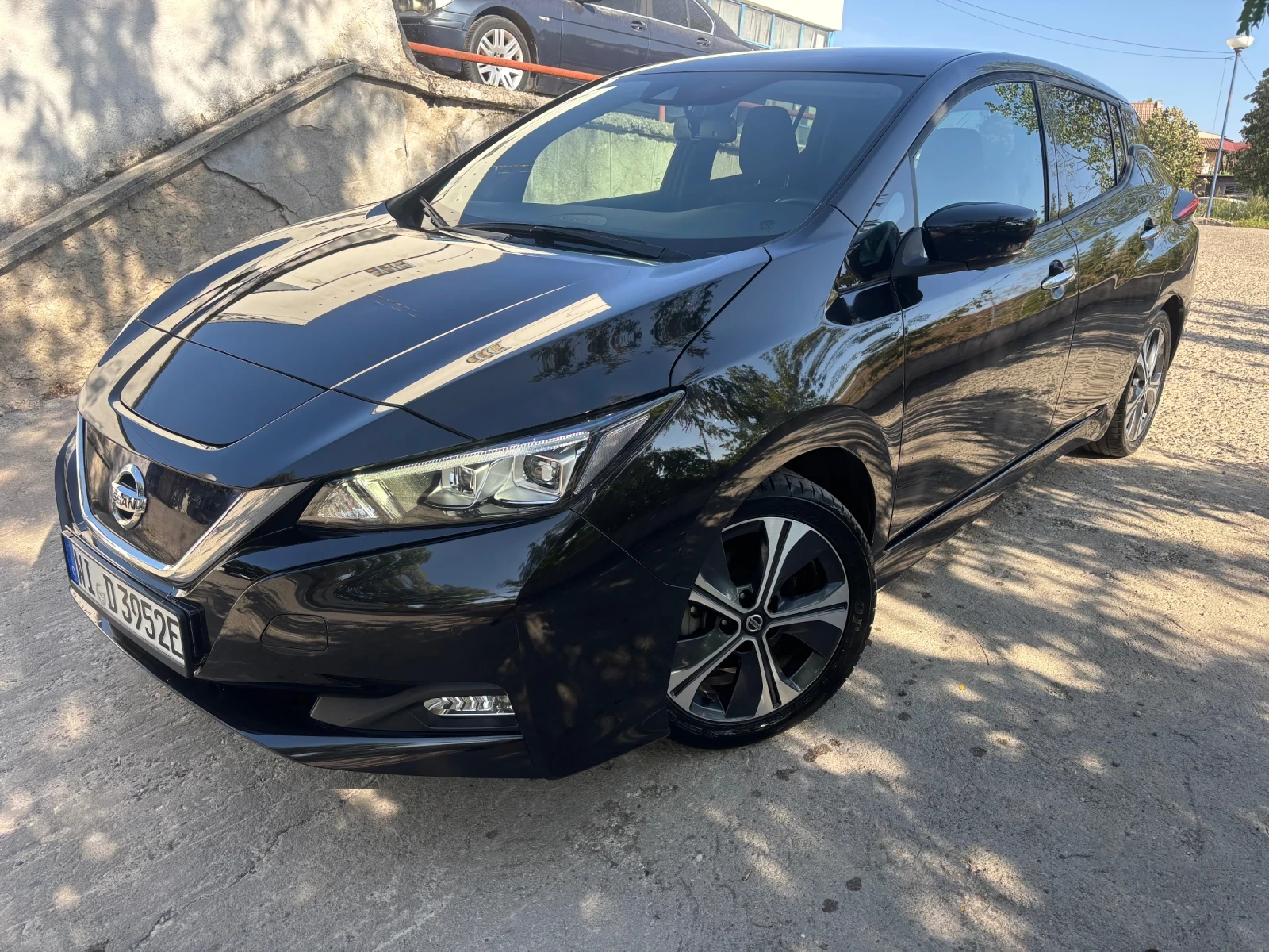 Nissan Leaf  Tekna, снимка 4 - Автомобили и джипове - 55853841