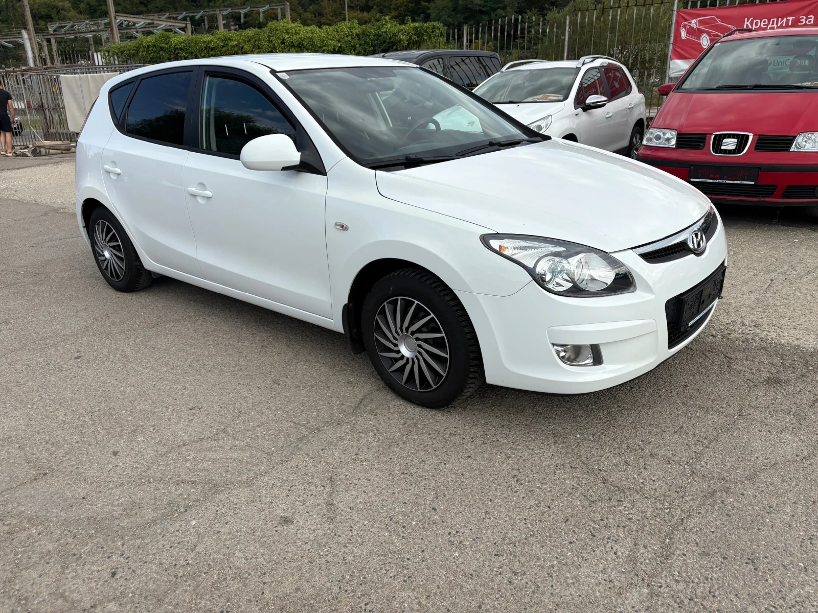 Hyundai I30  1.4i, снимка 2 - Автомобили и джипове - 55889837