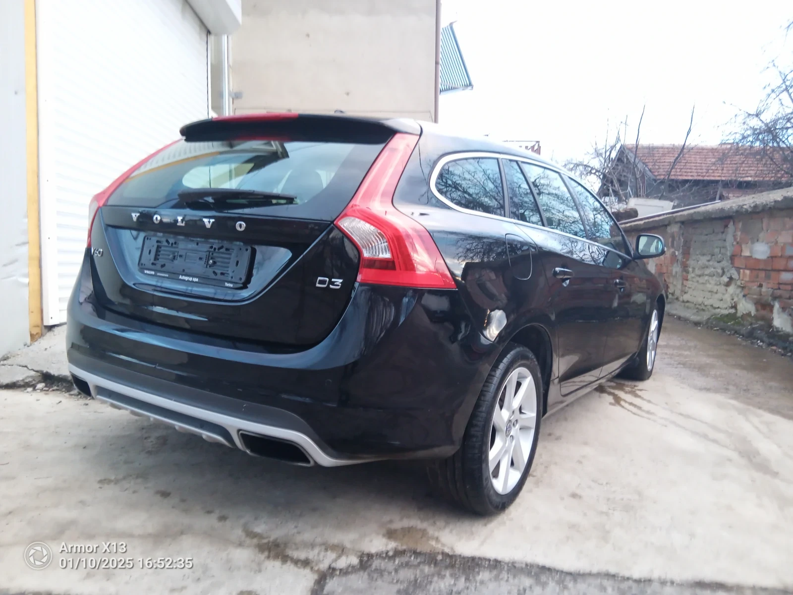 Volvo V60 2.0, снимка 6 - Автомобили и джипове - 56320903