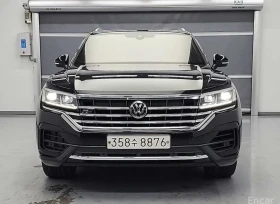 VW Touareg 3.0 TDI R-Line* Подгрев* Обдухване* Head up* 360 C, снимка 2