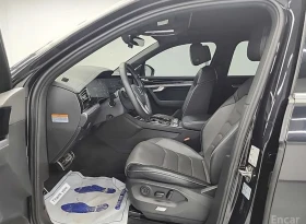 VW Touareg 3.0 TDI R-Line* Подгрев* Обдухване* Head up* 360 C - 33500 € / 65520.31 лв. - 44447687 10