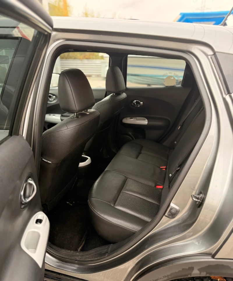 Nissan Juke 1.6 Auto , снимка 14 - Автомобили и джипове - 47930039