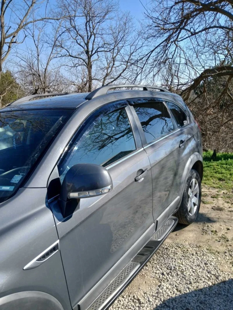 Chevrolet Captiva, снимка 4 - Автомобили и джипове - 52809916