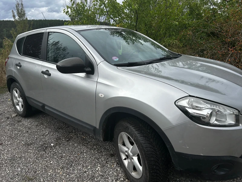 Nissan Qashqai, снимка 2 - Автомобили и джипове - 52728063