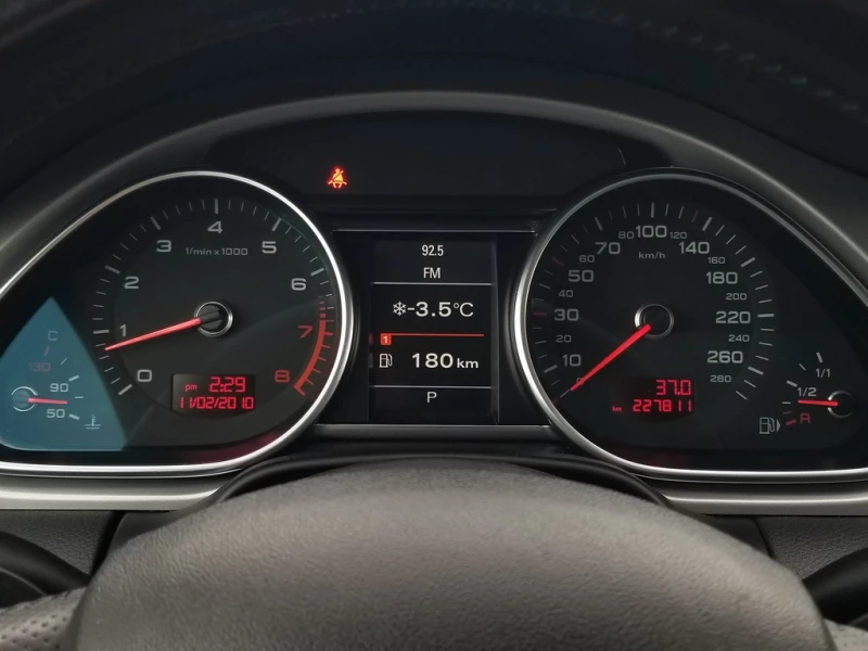 Audi Q7 NO ACCIDENT| 3.0T| S-LINE| NAV| CAMERA| DVD| PANO|, снимка 10 - Автомобили и джипове - 53407373